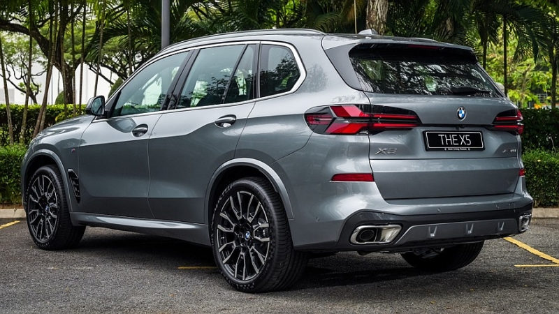 BMW X5 пятого поколения (G65): новые изображения