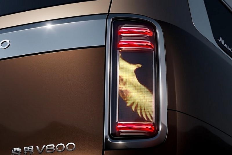 Роскошный минивэн Maextro V800 от JAC и Huawei: официальные кадры