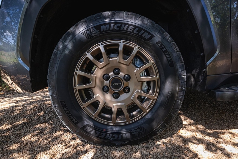 Большой пикап Toyota Tundra обзавёлся внедорожной версией Trailhunter