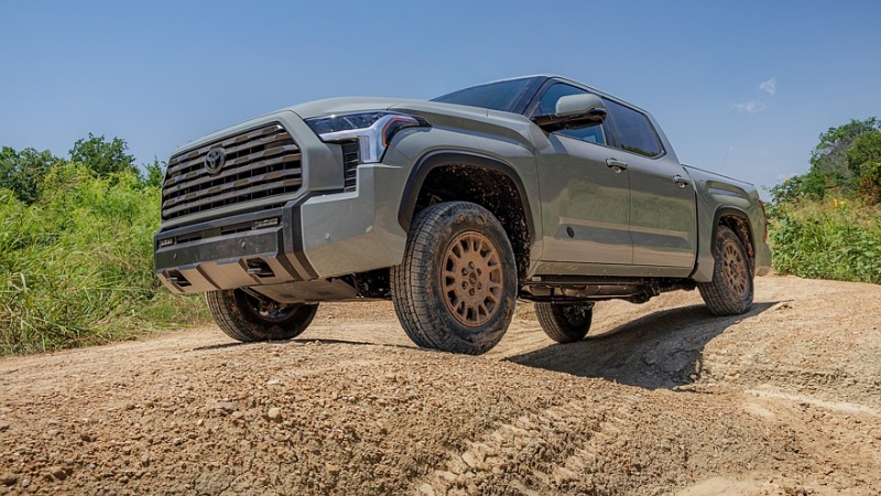 Большой пикап Toyota Tundra обзавёлся внедорожной версией Trailhunter